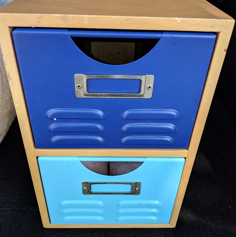 Small bedroom cubby